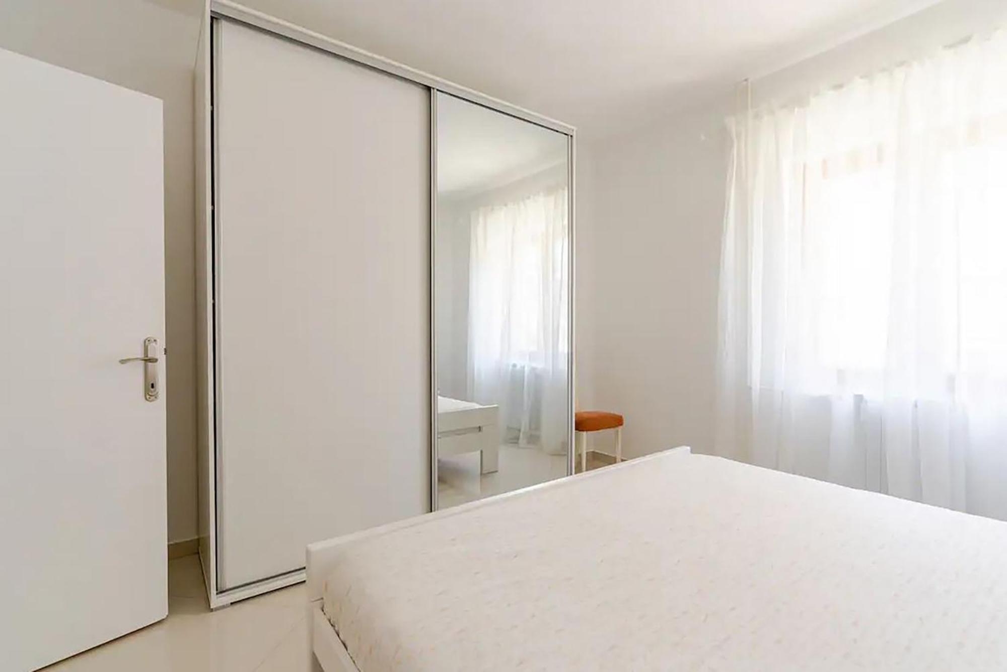 Apartments Maras Пореч Экстерьер фото